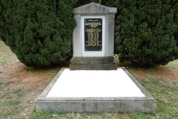Herrlisheim - Monument aux morts