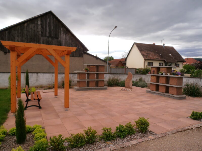Site cinéraire de la commune de Herrlisheim — vue d'ensemble